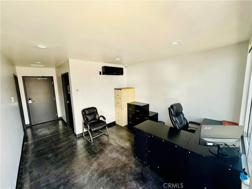 https://bt-photos.global.ssl.fastly.net/socal/orig_boomver_1_437659502-2.jpg