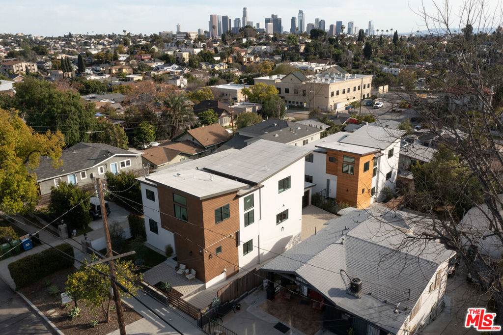 https://bt-photos.global.ssl.fastly.net/socal/orig_boomver_1_437660958-2.jpg