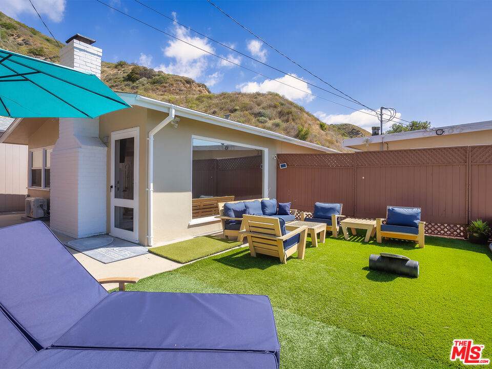 https://bt-photos.global.ssl.fastly.net/socal/orig_boomver_1_437664083-2.jpg
