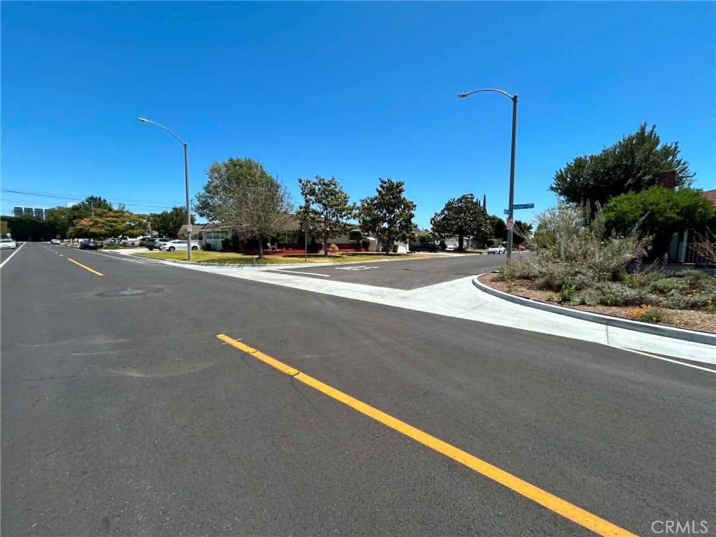 https://bt-photos.global.ssl.fastly.net/socal/orig_boomver_1_437665370-2.jpg