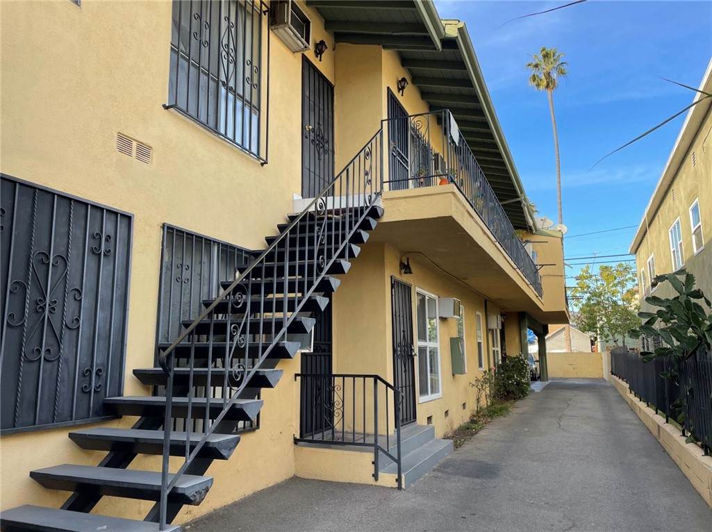 5753 Lexington Avenue - Photo 1