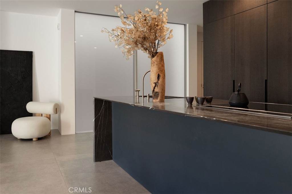 838 Kings Road - Photo 1