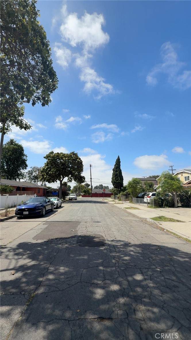 https://bt-photos.global.ssl.fastly.net/socal/orig_boomver_1_437711651-2.jpg