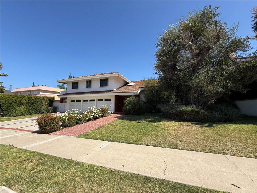 2603 E Hillcrest Ave - Photo 1