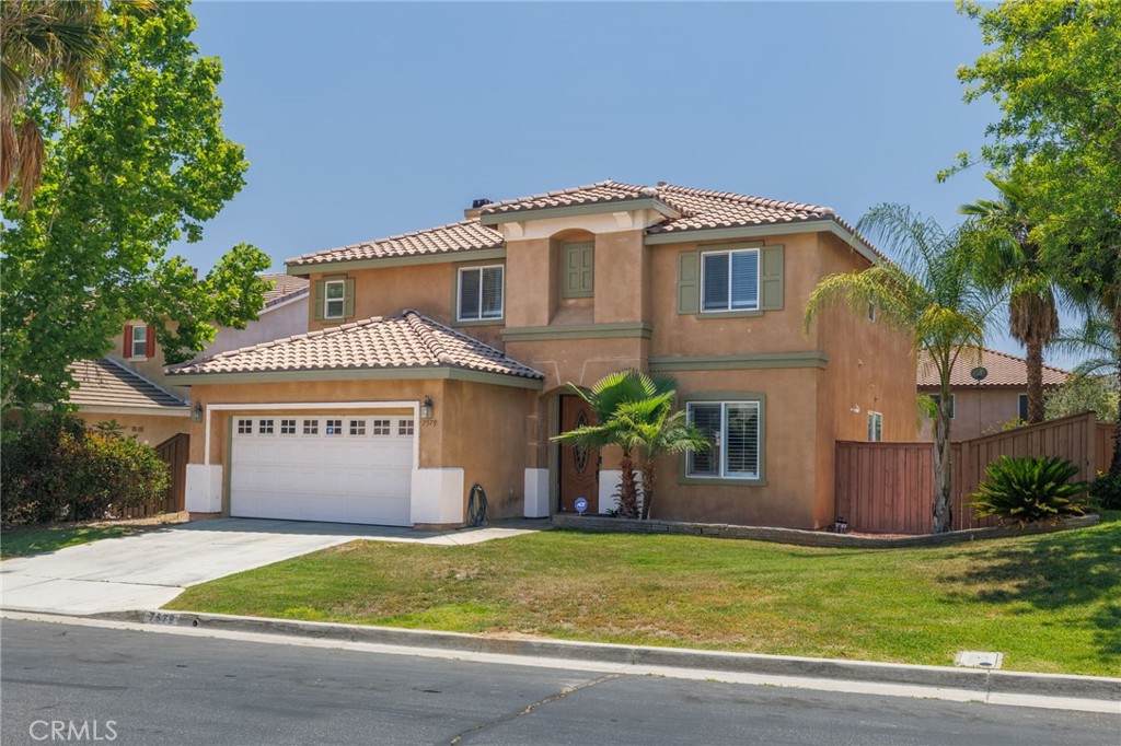 7579 Isla - Photo 1