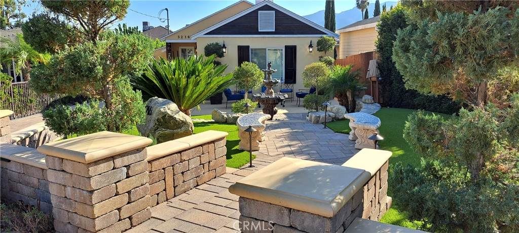 https://bt-photos.global.ssl.fastly.net/socal/orig_boomver_1_437944325-2.jpg