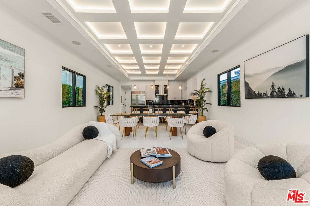 9511 National Boulevard - Photo 1