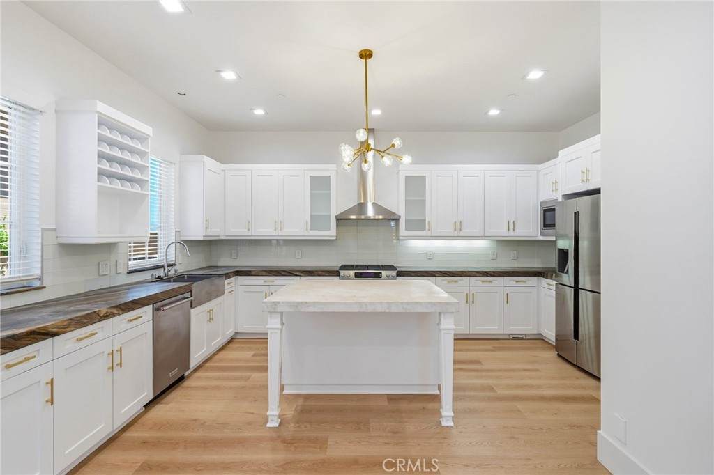1509 Orange - Photo 1