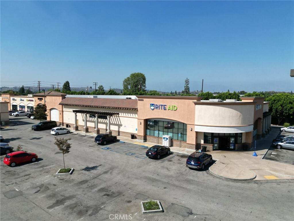9333 Whittier - Photo 1
