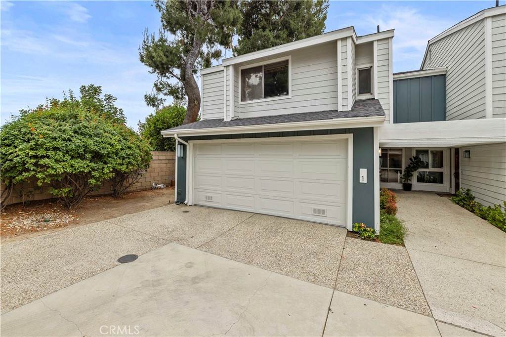 18150 Andrea Circle - Photo 1