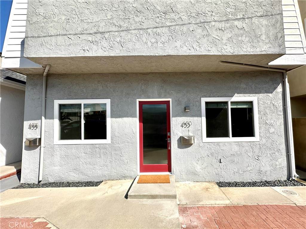 453 29th Street - Photo 1