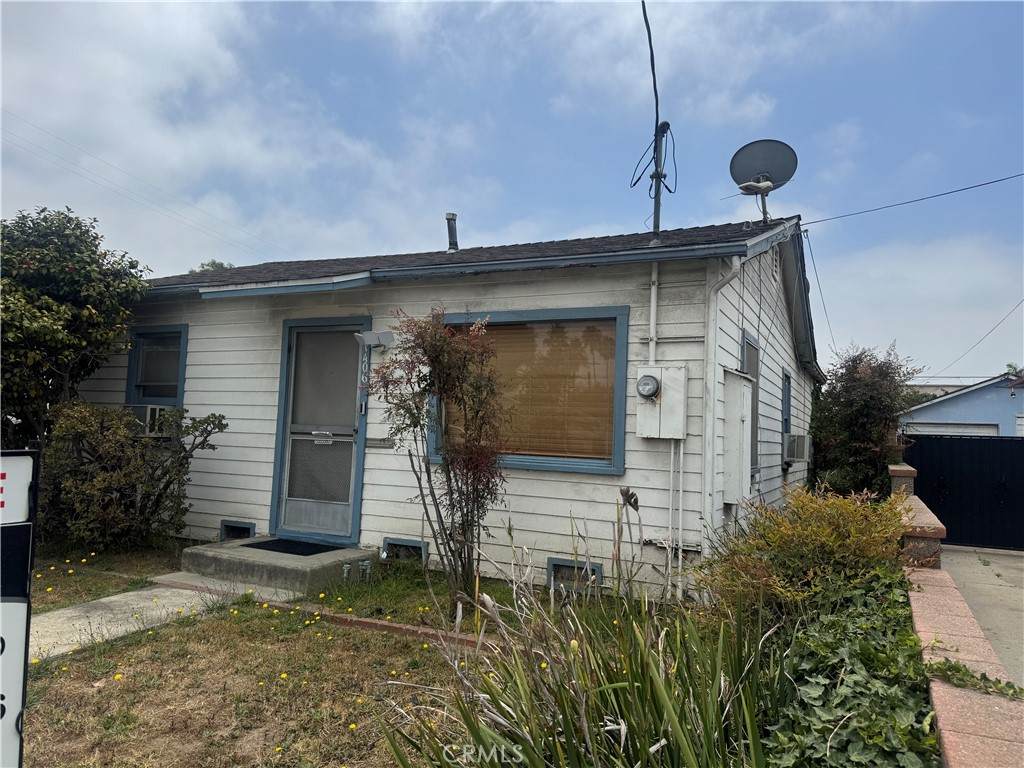 1406 223rd Street - Photo 1