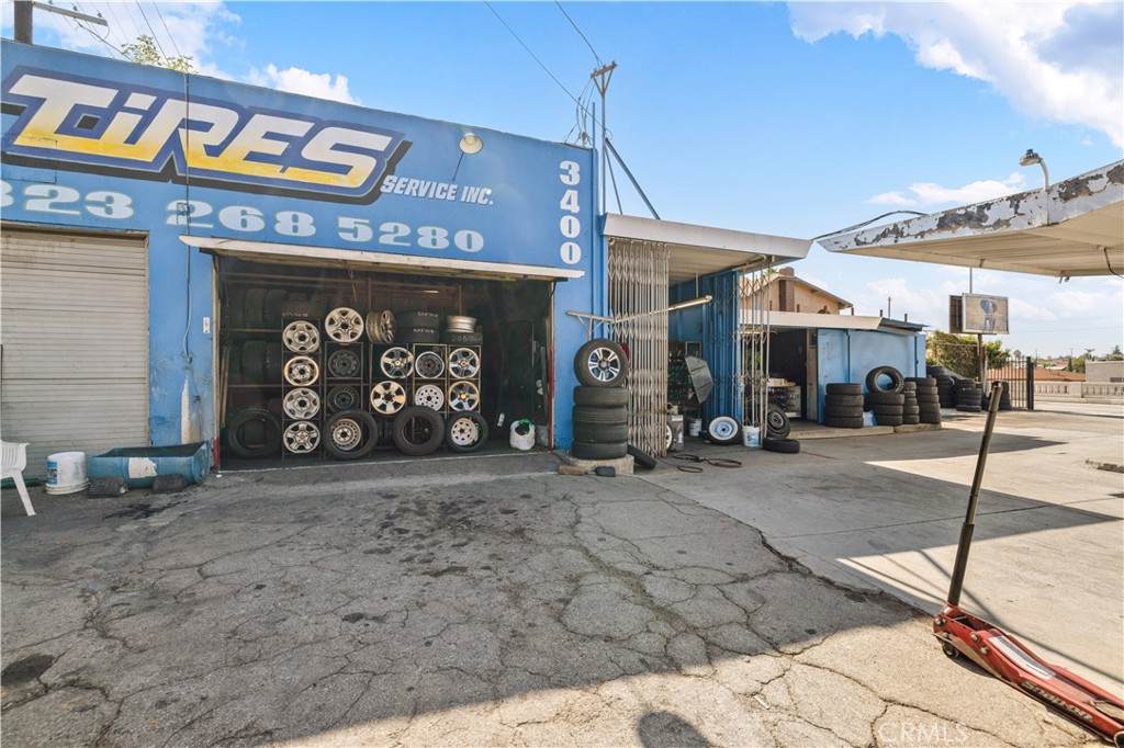 https://bt-photos.global.ssl.fastly.net/socal/orig_boomver_1_439129965-2.jpg