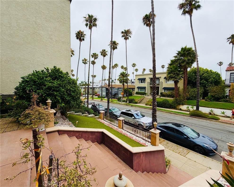 https://bt-photos.global.ssl.fastly.net/socal/orig_boomver_1_439253768-2.jpg