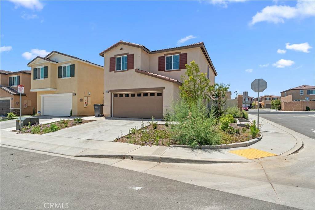 https://bt-photos.global.ssl.fastly.net/socal/orig_boomver_1_439286380-2.jpg