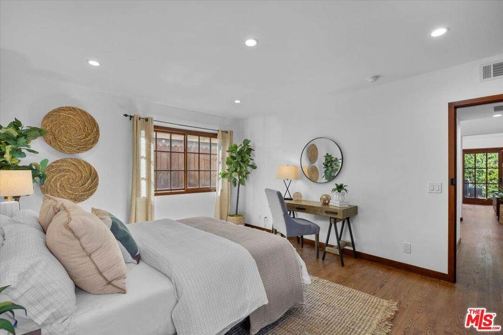 2504 Ocean Avenue - Photo 1