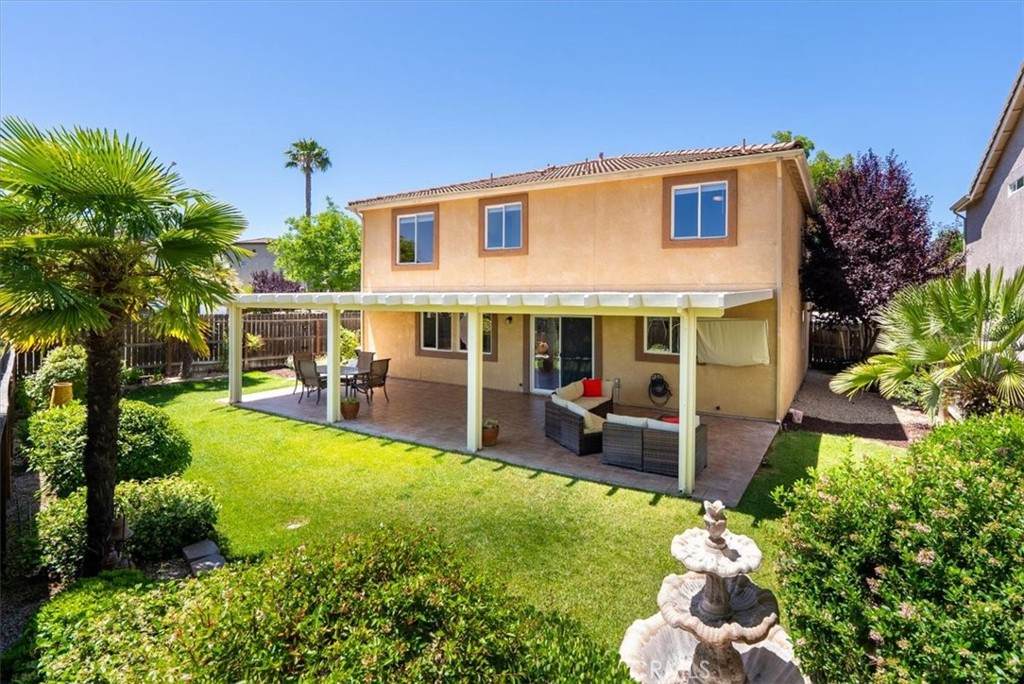 https://bt-photos.global.ssl.fastly.net/socal/orig_boomver_1_439542044-2.jpg