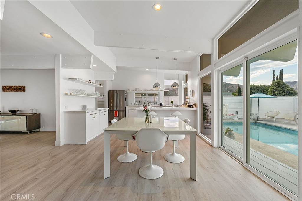 https://bt-photos.global.ssl.fastly.net/socal/orig_boomver_1_439601690-2.jpg