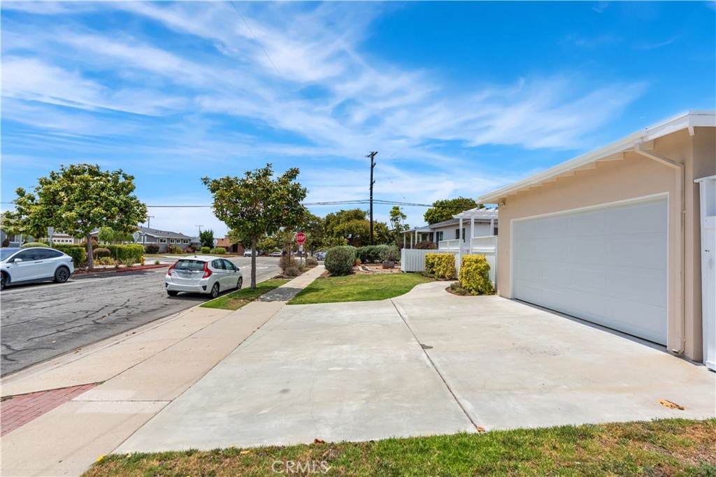 https://bt-photos.global.ssl.fastly.net/socal/orig_boomver_1_439621569-2.jpg