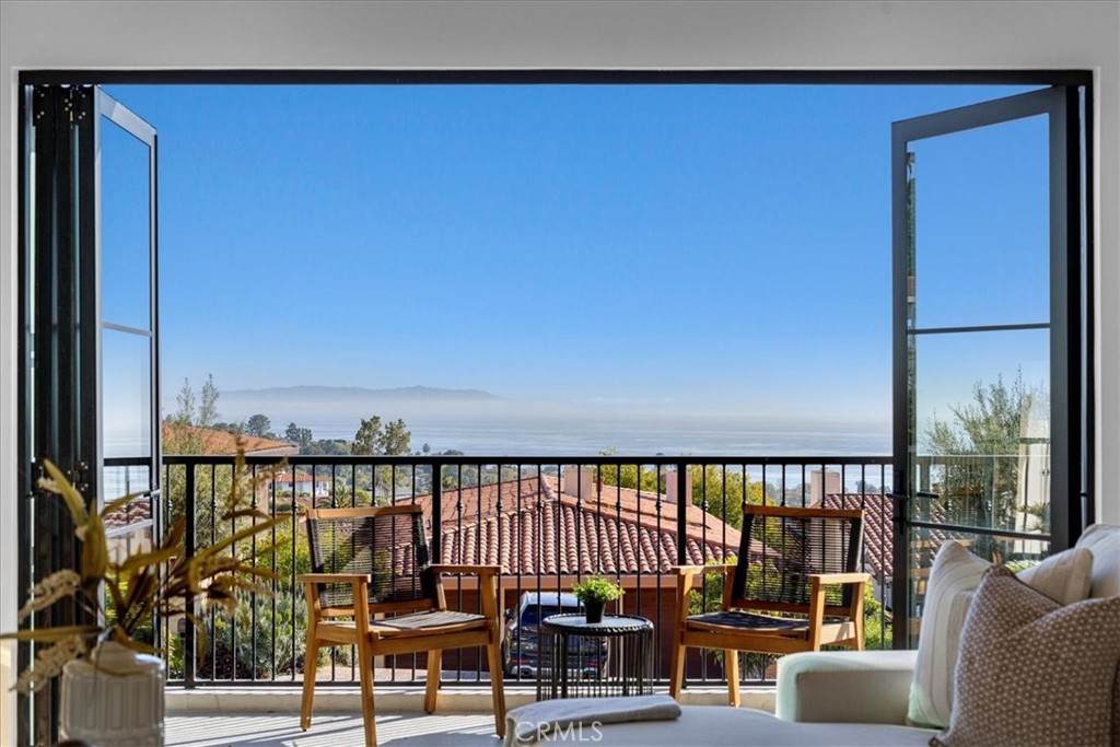 https://bt-photos.global.ssl.fastly.net/socal/orig_boomver_1_439680769-2.jpg