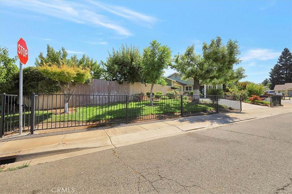 https://bt-photos.global.ssl.fastly.net/socal/orig_boomver_1_439888310-2.jpg