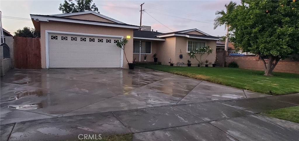 598 Wilson - Photo 1