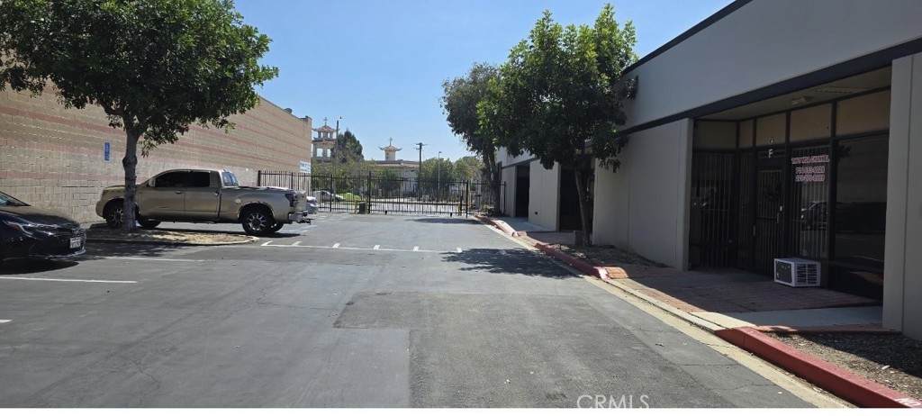 https://bt-photos.global.ssl.fastly.net/socal/orig_boomver_1_439942149-2.jpg