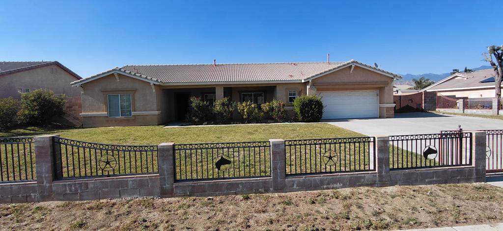 1523 Bryan Street - Photo 1