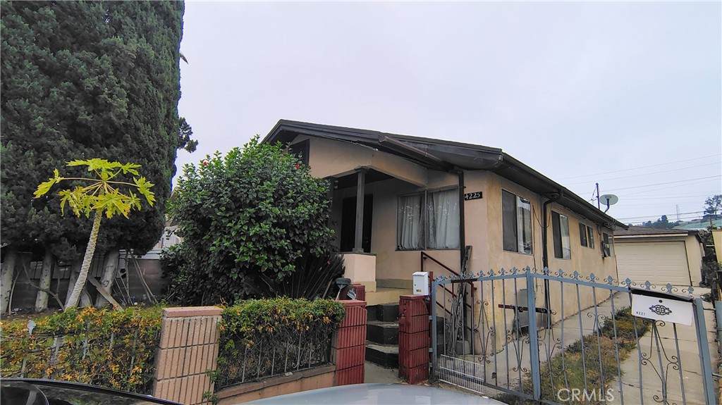 https://bt-photos.global.ssl.fastly.net/socal/orig_boomver_2_439956661-2.jpg