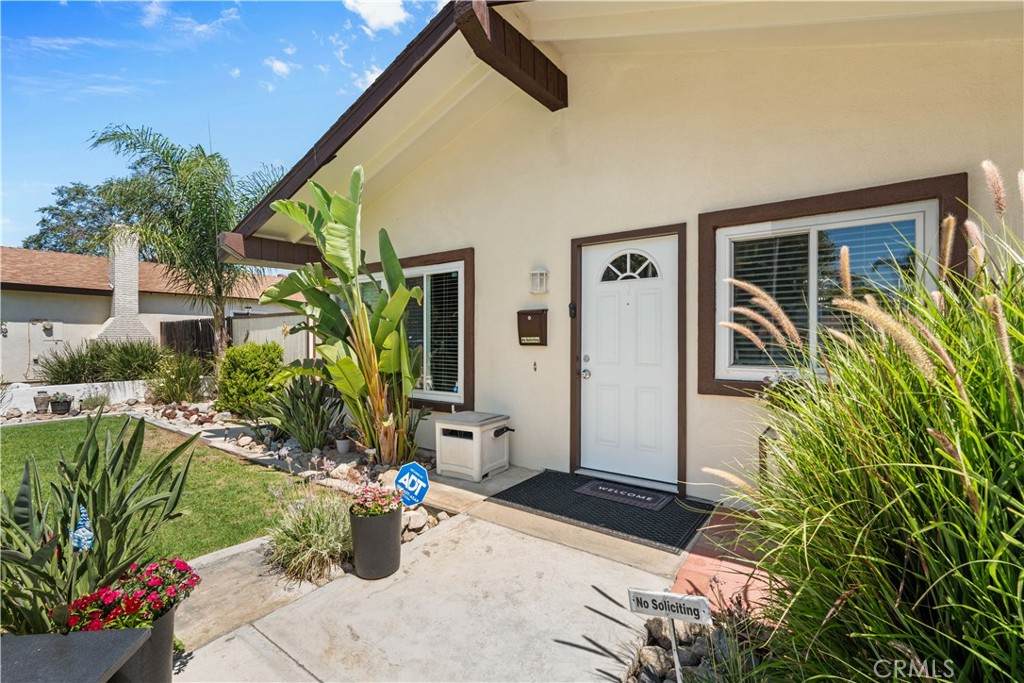 https://bt-photos.global.ssl.fastly.net/socal/orig_boomver_1_439956969-3.jpg