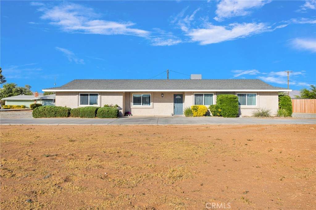 21330 Ramona - Photo 1