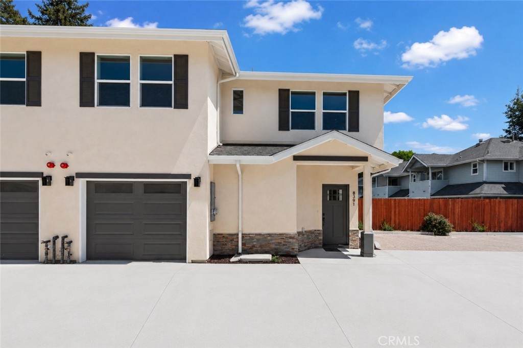 8391 Amapoa - Photo 1