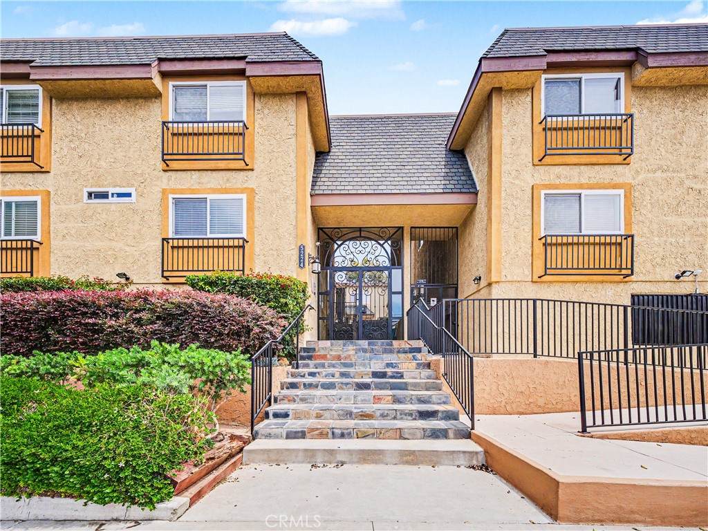 5224 Denny - Photo 1
