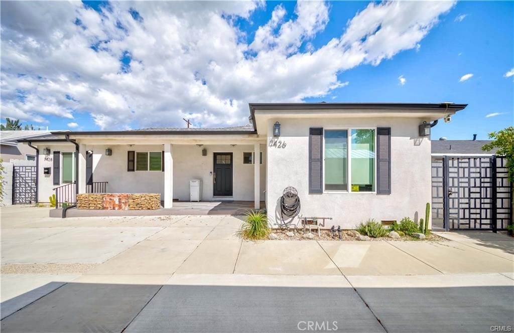 7426 Leescott Avenue - Photo 1