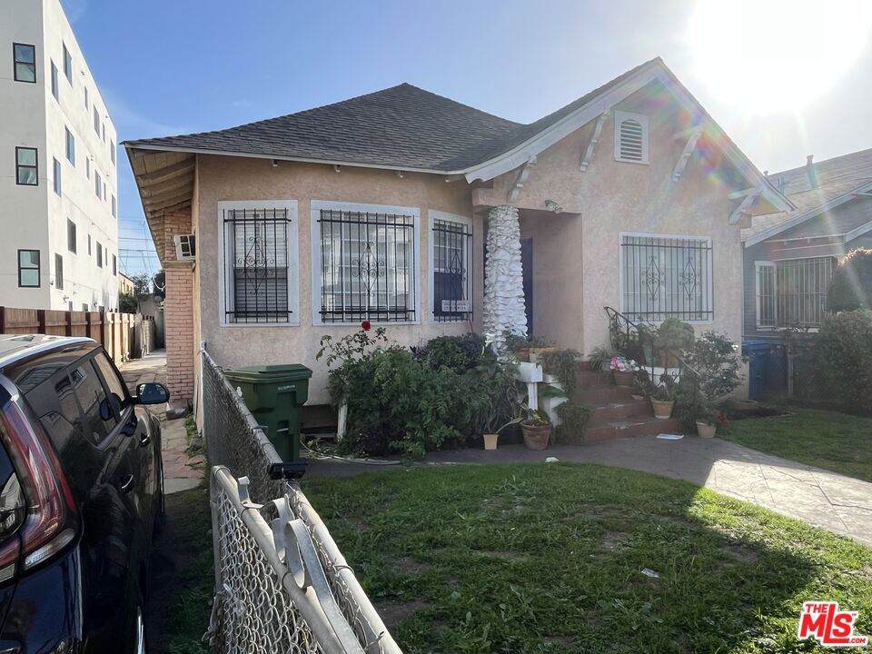 https://bt-photos.global.ssl.fastly.net/socal/orig_boomver_1_440151456-3.jpg