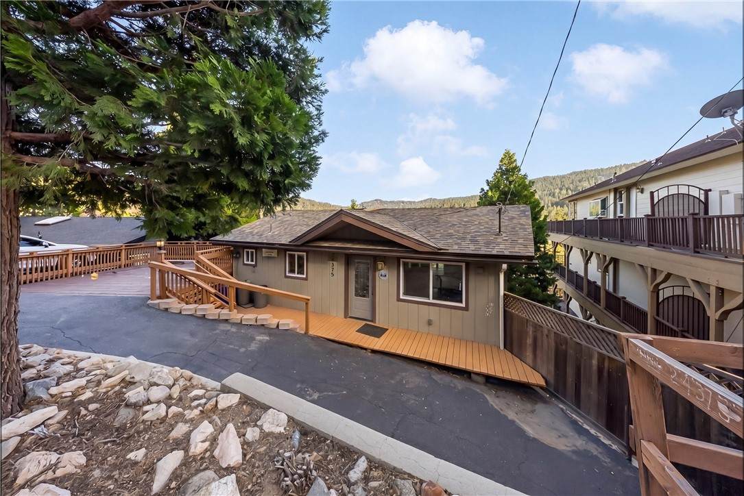 24375 Zurich Drive - Photo 1