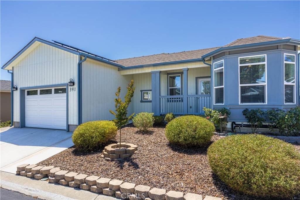 391 Lark Drive - Photo 1