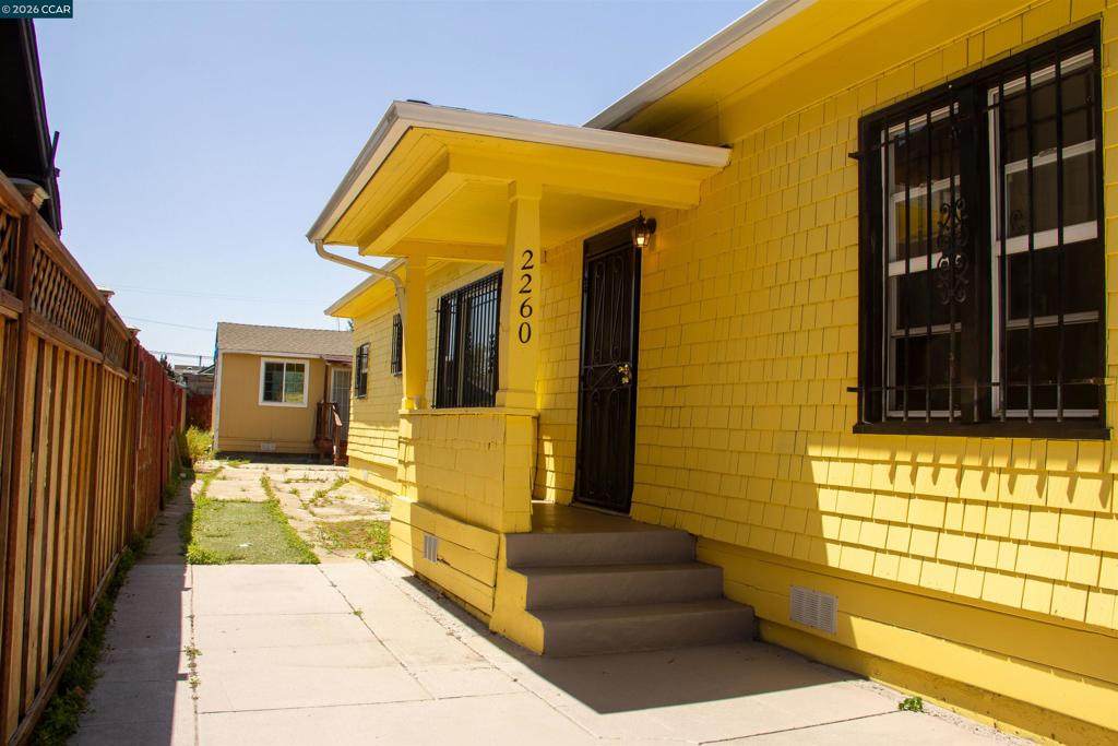 https://bt-photos.global.ssl.fastly.net/socal/orig_boomver_1_440183846-2.jpg