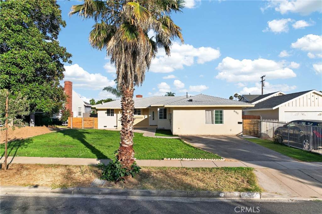 512 Lazard - Photo 1