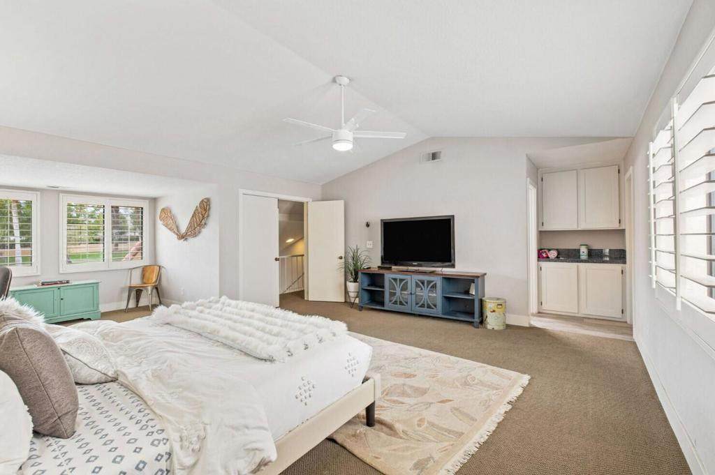77593 Woodhaven Drive - Photo 1