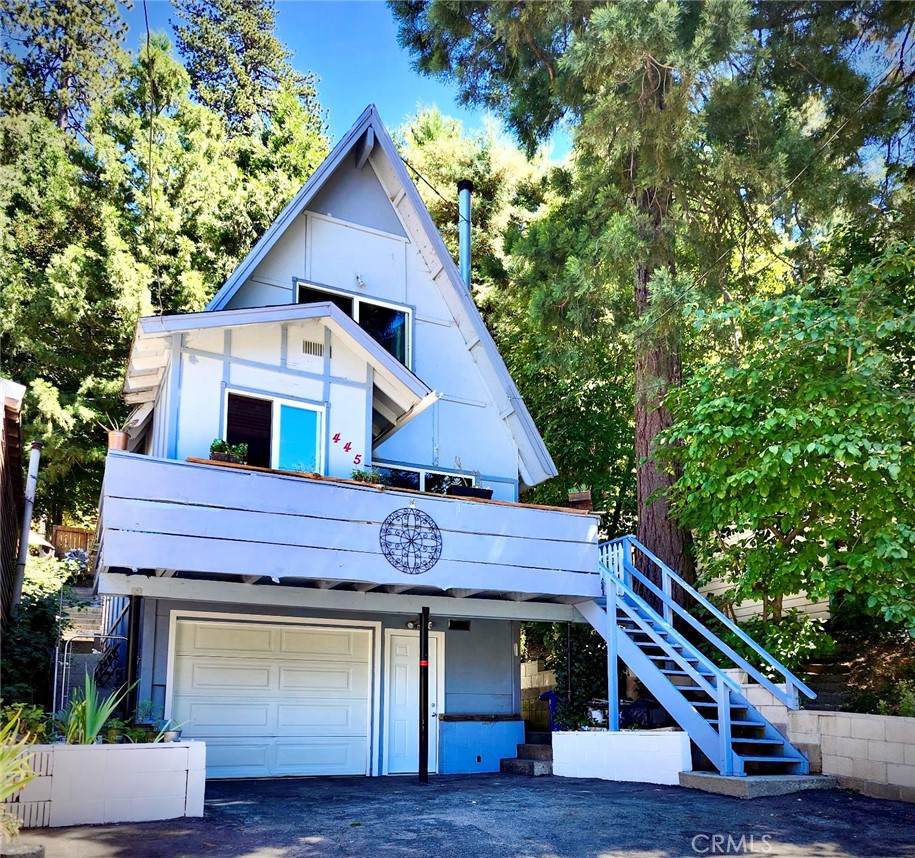 445 Redwood Drive - Photo 1