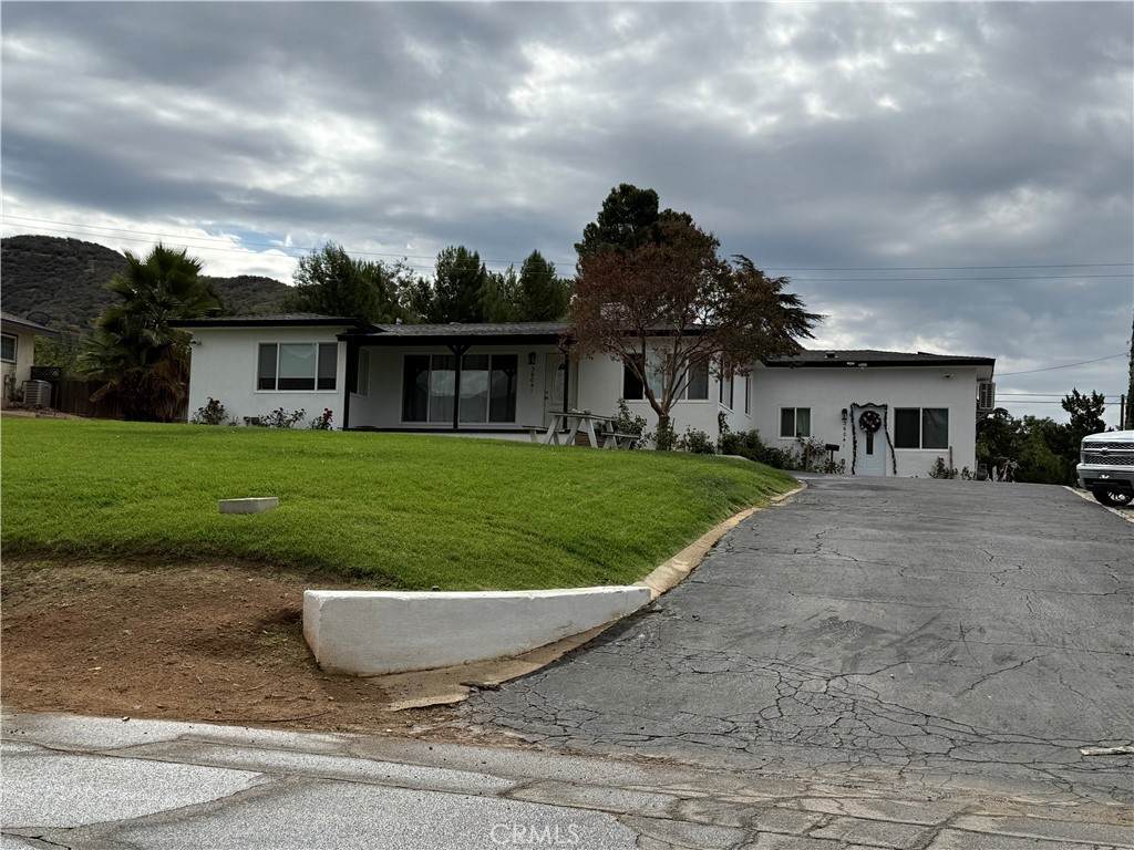 36041 Highland - Photo 1