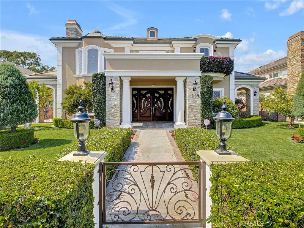 https://bt-photos.global.ssl.fastly.net/socal/orig_boomver_1_440360312-2.jpg