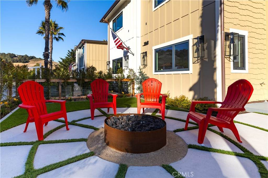 https://bt-photos.global.ssl.fastly.net/socal/orig_boomver_1_440414238-2.jpg