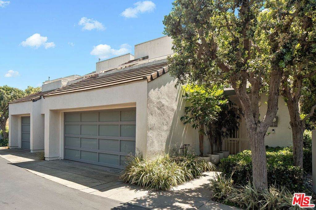 https://bt-photos.global.ssl.fastly.net/socal/orig_boomver_1_440455686-2.jpg