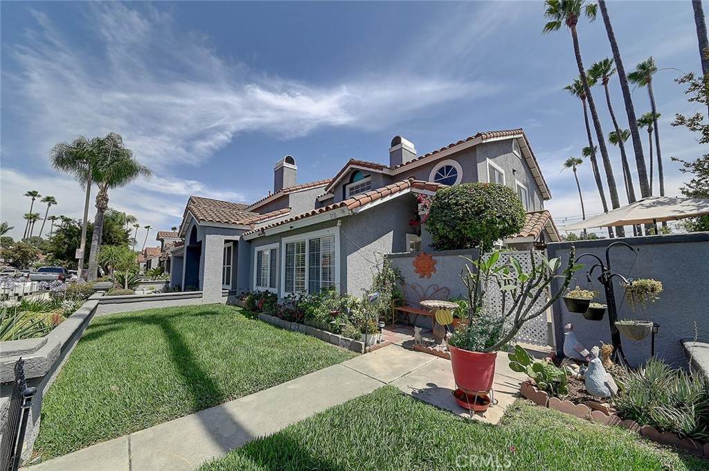 https://bt-photos.global.ssl.fastly.net/socal/orig_boomver_1_440502401-2.jpg