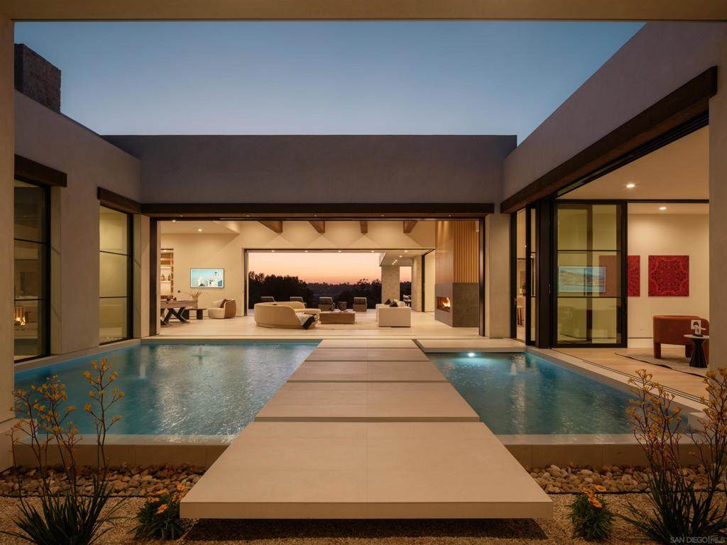17650 52 Los Morros - Photo 1