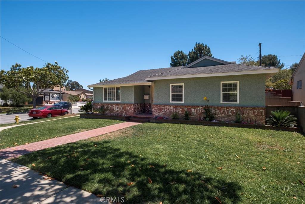 https://bt-photos.global.ssl.fastly.net/socal/orig_boomver_1_440526656-2.jpg