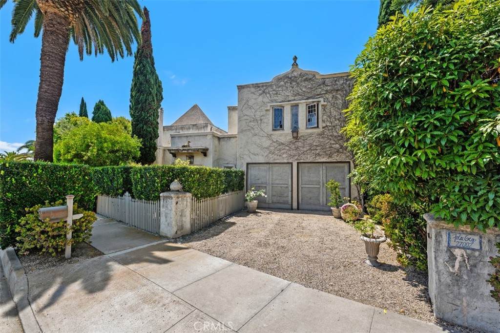 https://bt-photos.global.ssl.fastly.net/socal/orig_boomver_1_440528800-2.jpg