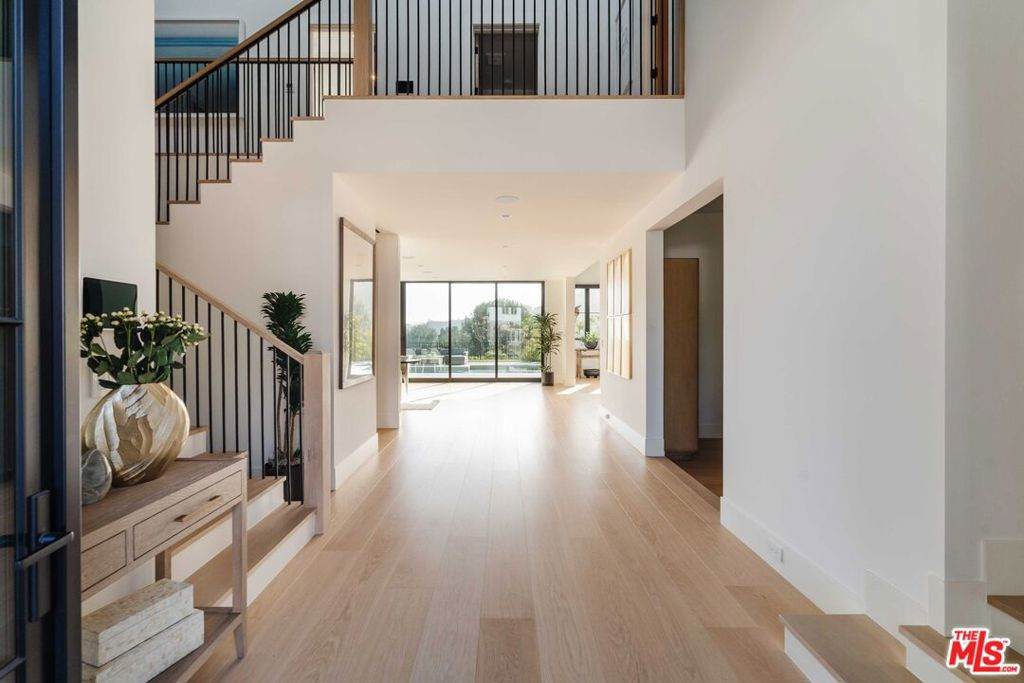 https://bt-photos.global.ssl.fastly.net/socal/orig_boomver_1_440528984-2.jpg